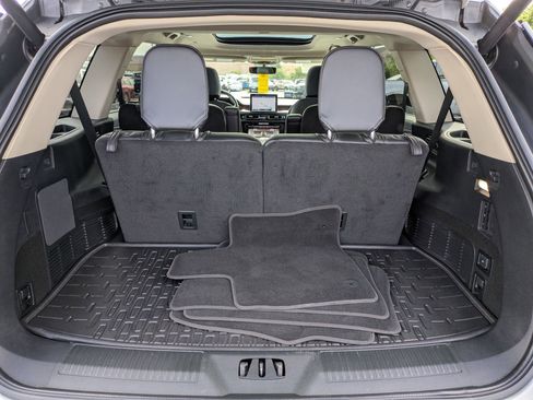 Used 2023 Lincoln Aviator Grand Touring image 30