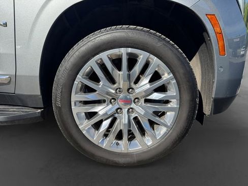 Certified 2025 GMC Yukon Elevation AWD/4WD image 7