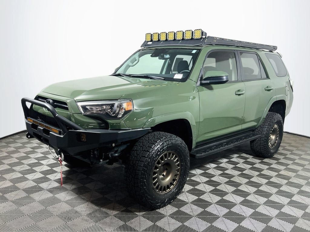 Used 2021 Toyota 4Runner Trail Special Edition AWD/4WD image 3
