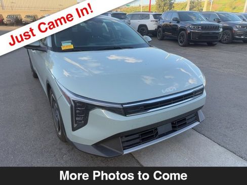 Used 2025 Kia K4 EX image 8