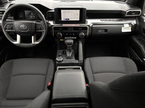 Used 2025 Toyota Tacoma SR5 w/ SR5 Upgrade Package image 11