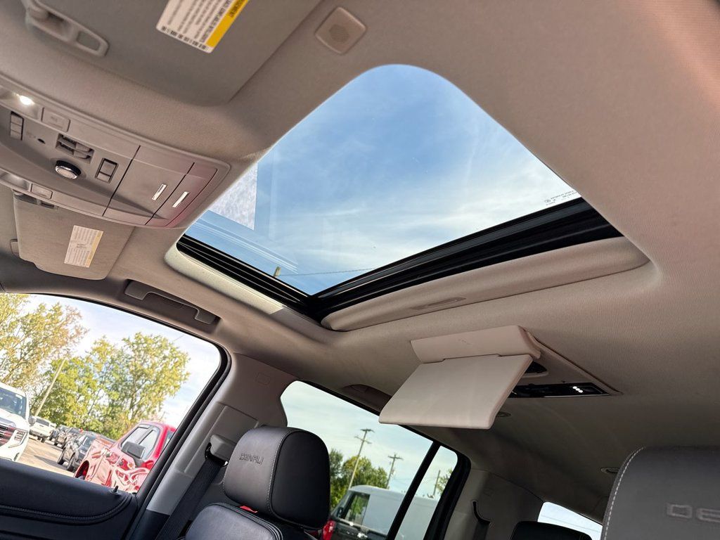 Used 2018 GMC Yukon XL Denali w/ Open Road Package AWD/4WD image 22
