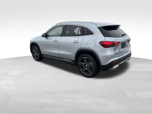 New 2026 Mercedes-Benz GLA 250 4MATIC image 3