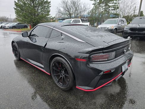 Used 2024 Nissan Z NISMO w/ Floor Mat Package image 5