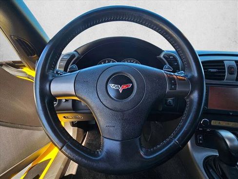 Used 2007 Chevrolet Corvette Convertible w/ Preferred Equipment Group image 12