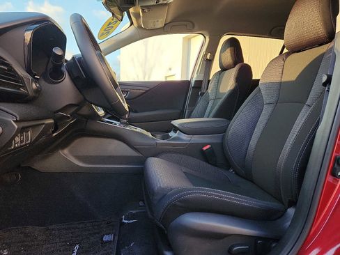 Used 2025 Subaru Outback Premium image 13
