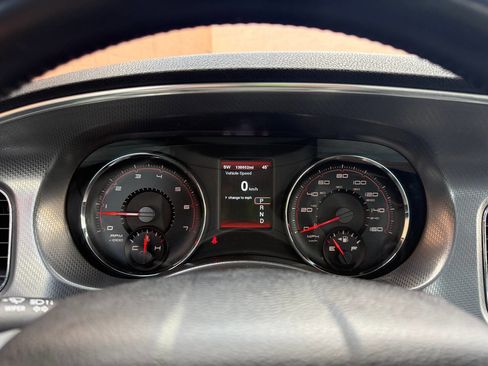 Used 2012 Dodge Charger R/T w/ Wheels & Tunes Group image 12