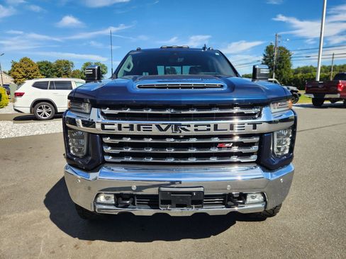 Used 2020 Chevrolet Silverado 2500 LTZ w/ LTZ Plus Package image 22