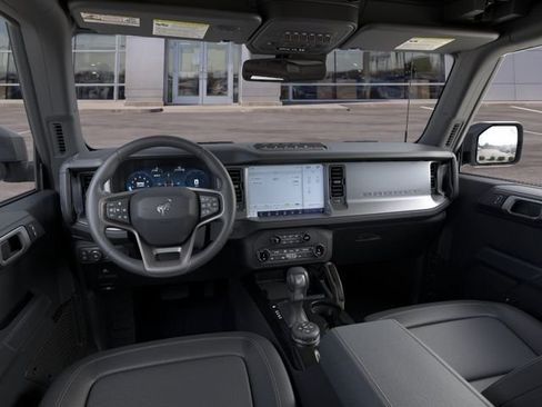 New 2026 Ford Bronco Badlands AWD/4WD image 9