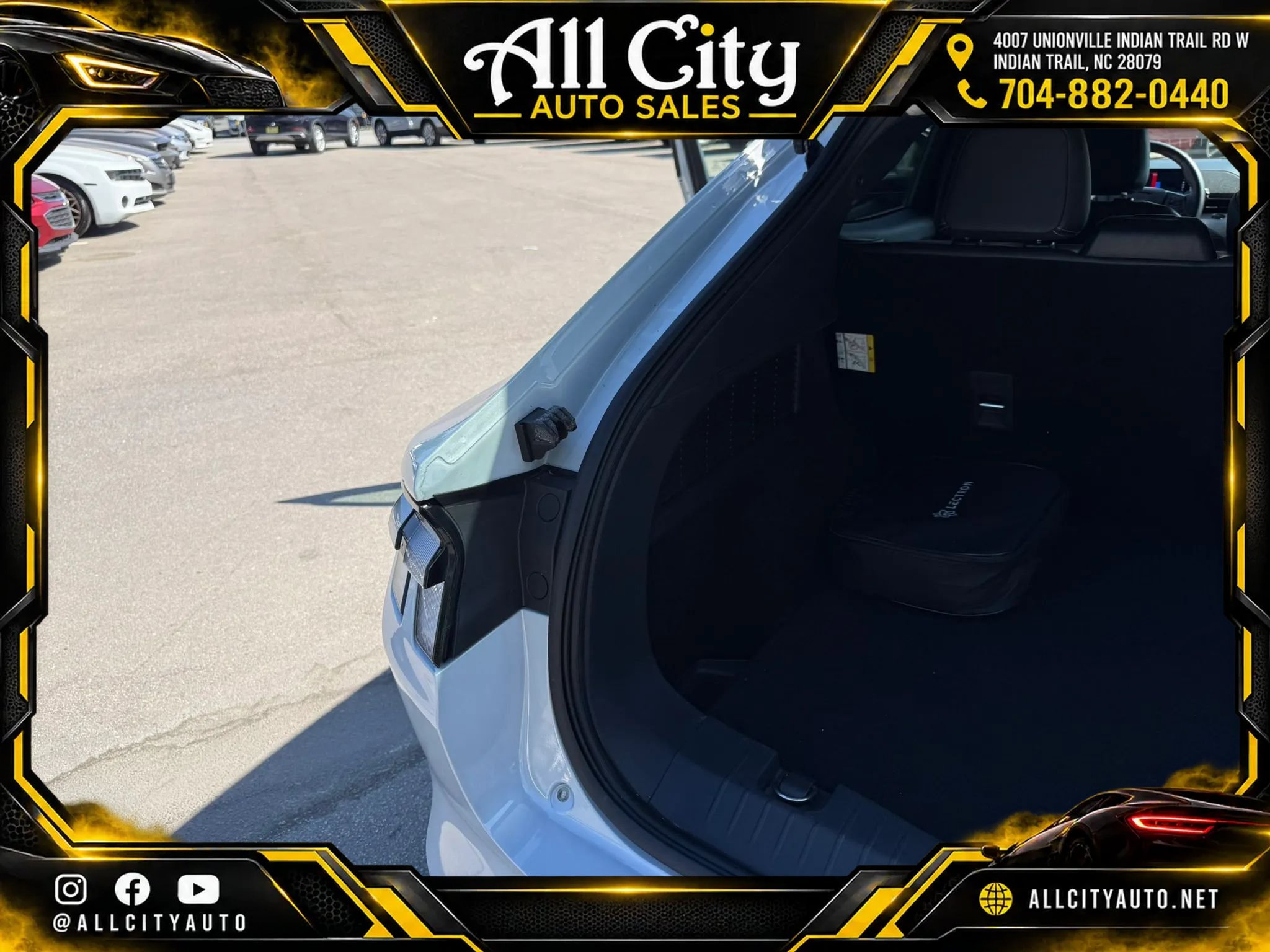 Used 2023 Ford Mustang Mach-E Select RWD image 40