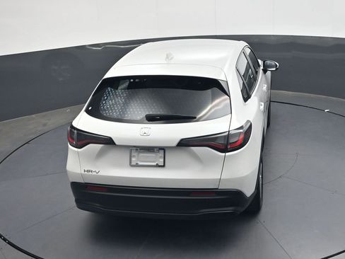 Used 2025 Honda HR-V LX image 23