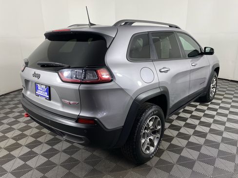 Used 2021 Jeep Cherokee Trailhawk image 7