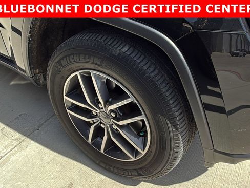 Used 2020 Jeep Grand Cherokee Limited w/ Trailer Tow Group IV image 15