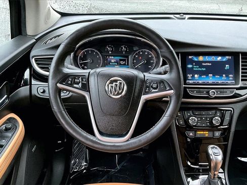 Certified 2018 Buick Encore Premium w/ Experience Buick Package image 9