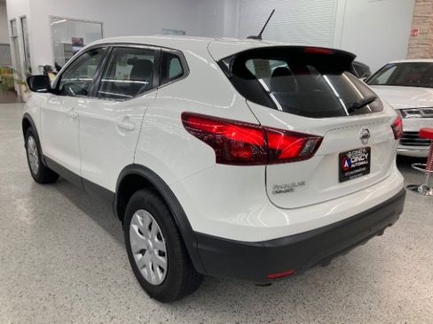 Used 2019 Nissan Rogue Sport S image 7