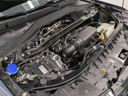 Used 2022 Ford Explorer ST-Line w/ Class IV Trailer Tow Package image 30