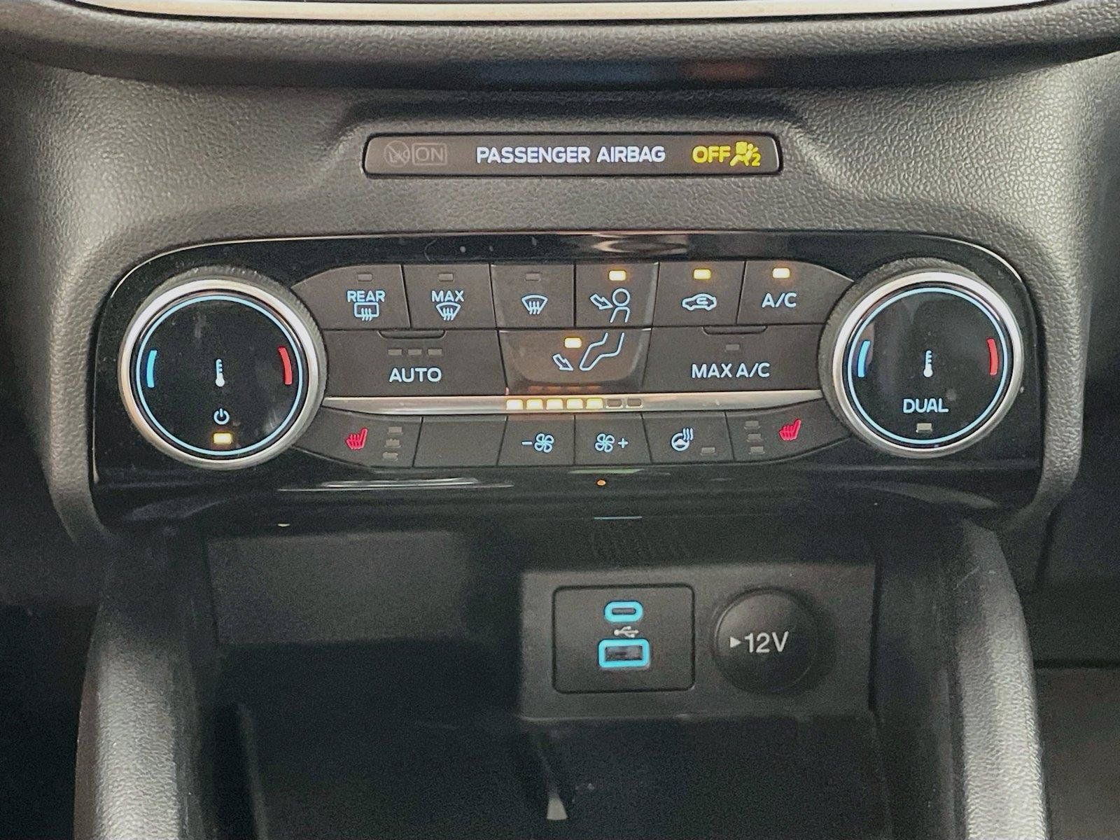 Used 2022 Ford Escape SEL w/ SEL Stealth AWD Package image 18