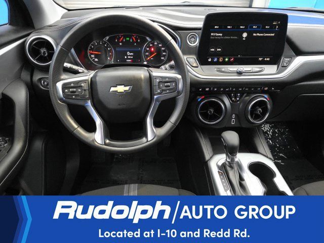 Used 2026 Chevrolet Blazer LT FWD image 13