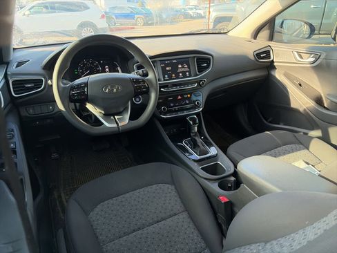 Used 2018 Hyundai Ioniq Blue image 22