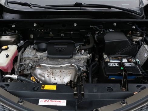 Used 2015 Toyota RAV4 XLE image 46