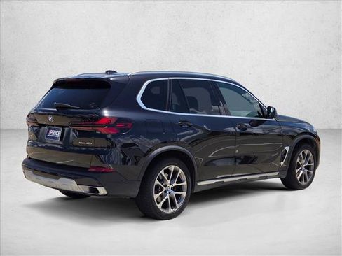Used 2024 BMW X5 xDrive40i AWD/4WD image 5
