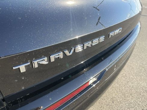 Used 2025 Chevrolet Traverse High Country w/ LPO, Floor Liner Package image 12