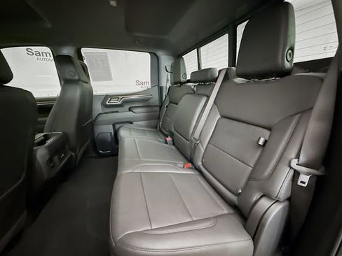 Used 2024 Chevrolet Silverado 1500 LT Trail Boss w/ Convenience Package II image 27