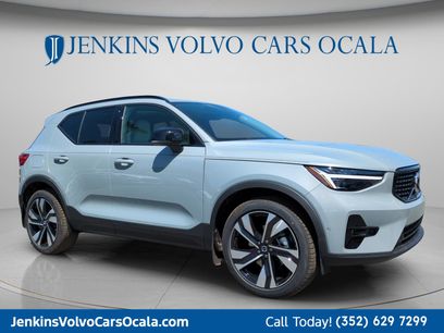 New 2026 Volvo XC40 B5 Ultra w/ Protection Package Premier