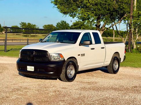 Used 2018 RAM 1500 Tradesman w/ Popular Equipment Group RWD image 3