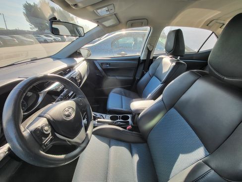 Used 2015 Toyota Corolla S FWD image 10
