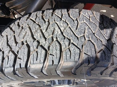 Used 2024 GMC Sierra 2500 AT4 w/ AT4 Premium Plus Package image 66