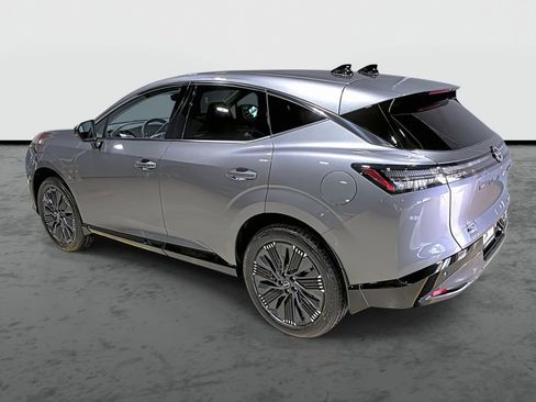 New 2026 Nissan Murano Platinum w/ Technology Package AWD/4WD image 2