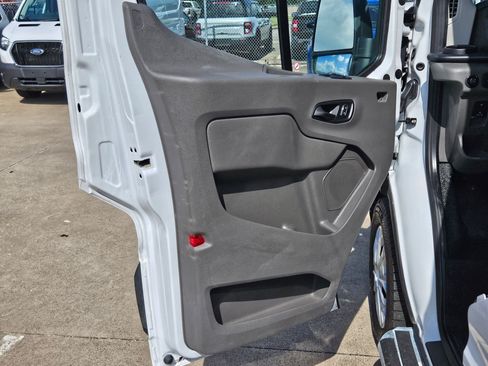 Used 2025 Ford Transit 250 Low Roof w/ Exterior Upgrade Package RWD image 14