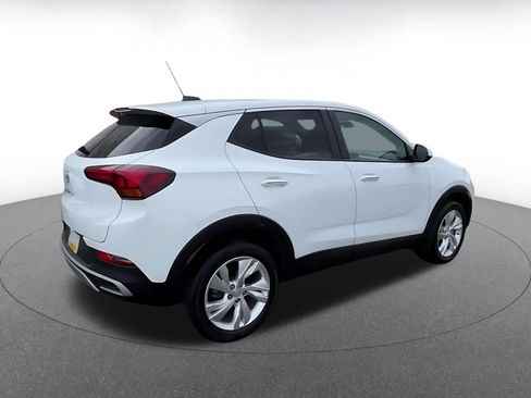 Used 2025 Buick Encore GX Preferred AWD/4WD image 15