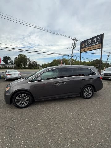 Used 2016 Honda Odyssey Touring Elite image 8
