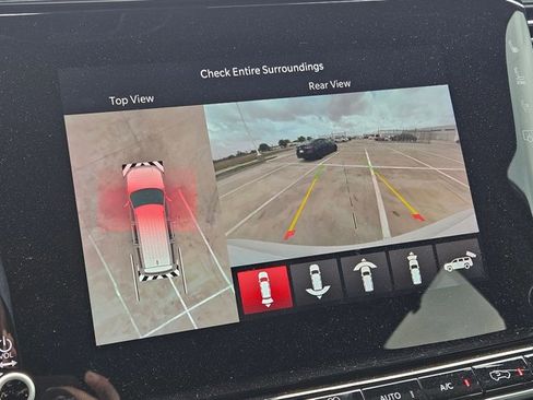 Used 2022 Jeep Wagoneer Series I w/ Convenience Group I image 9