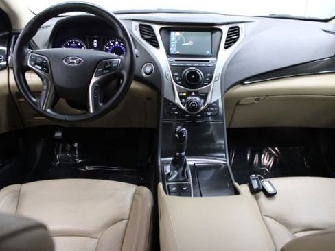 Used 2013 Hyundai Azera LIMITED image 2