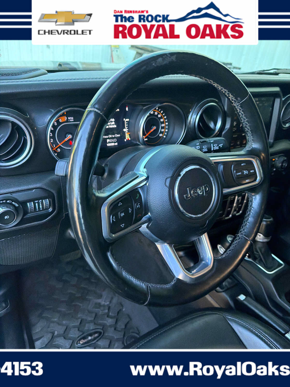 Used 2020 Jeep Wrangler Unlimited Sahara AWD/4WD image 24