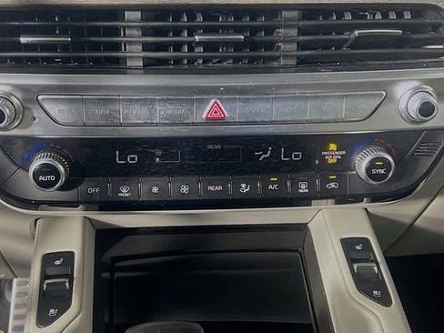 Used 2021 Kia Telluride SX image 22