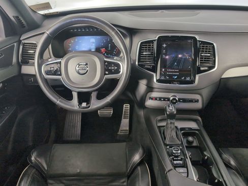 Used 2016 Volvo XC90 T5 R-Design image 4