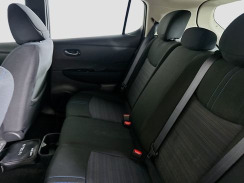 Used 2025 Nissan Leaf SV Plus FWD image 27