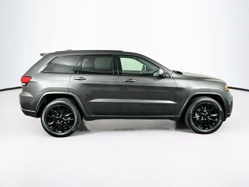 Used 2021 Jeep Grand Cherokee Laredo X RWD image 10