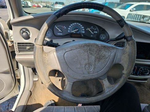 Used 2001 Buick Century Custom w/ Premium Pkg image 10