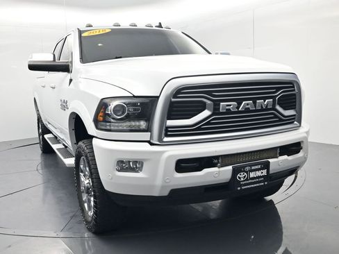 Used 2018 RAM 2500 Limited image 2