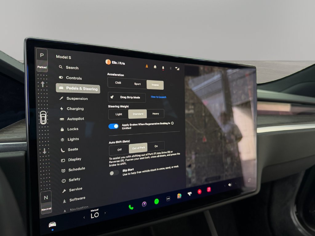 Used 2022 Tesla Model S AWD/4WD image 22