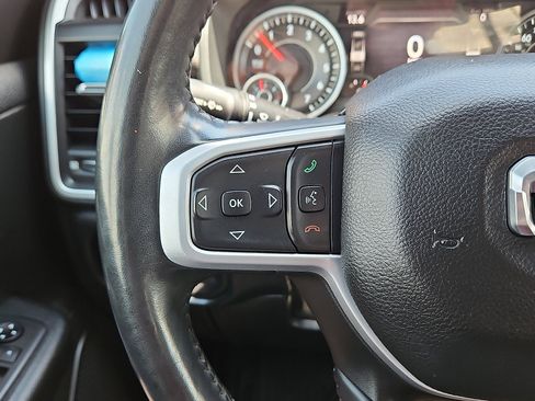 Used 2021 RAM 1500 Big Horn AWD/4WD image 17