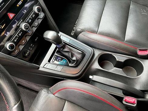 Used 2020 Hyundai Elantra Sport w/ Premium Package 02 image 15