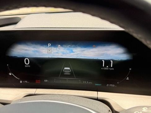 Used 2024 Kia Telluride SX Prestige X-Pro AWD/4WD image 24