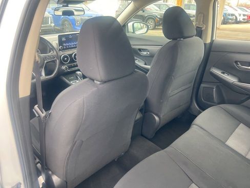 Used 2023 Nissan Sentra SV w/ Trunk Package image 9