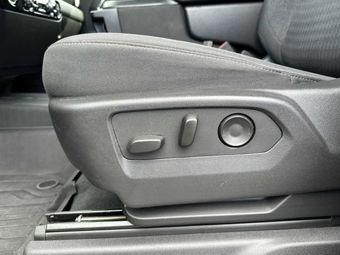 Used 2024 GMC Sierra 1500 Elevation image 23